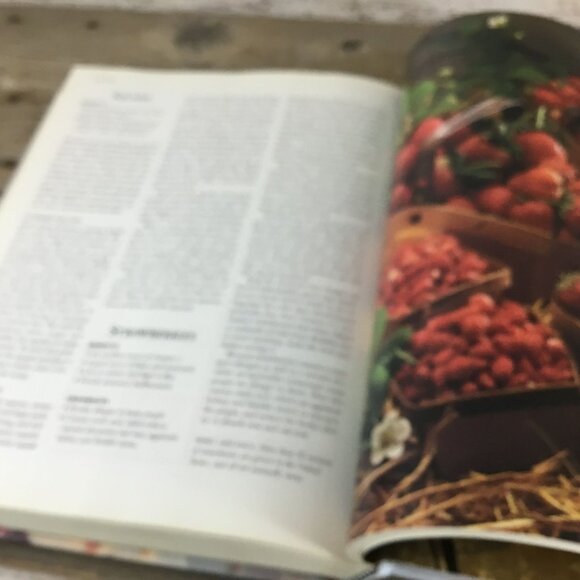 Readers Digest Foods That Harm Foods That Heal 1996 Hardcover A-Z Guide To Safe - Picture 13 of 14